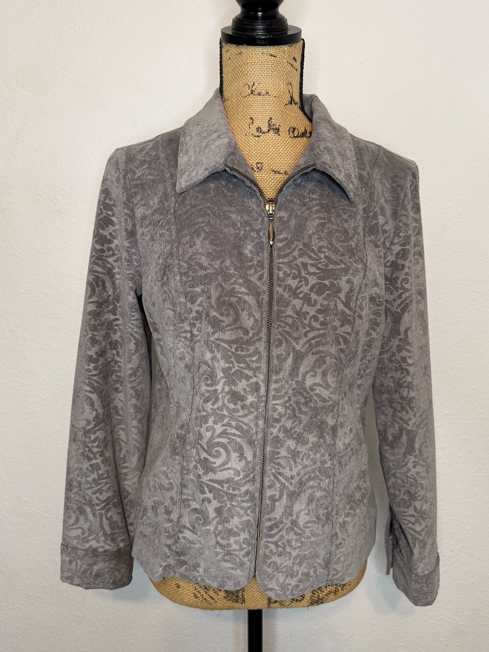 Christopher & Banks gray zip-up corduroy floral damask pattern small petite